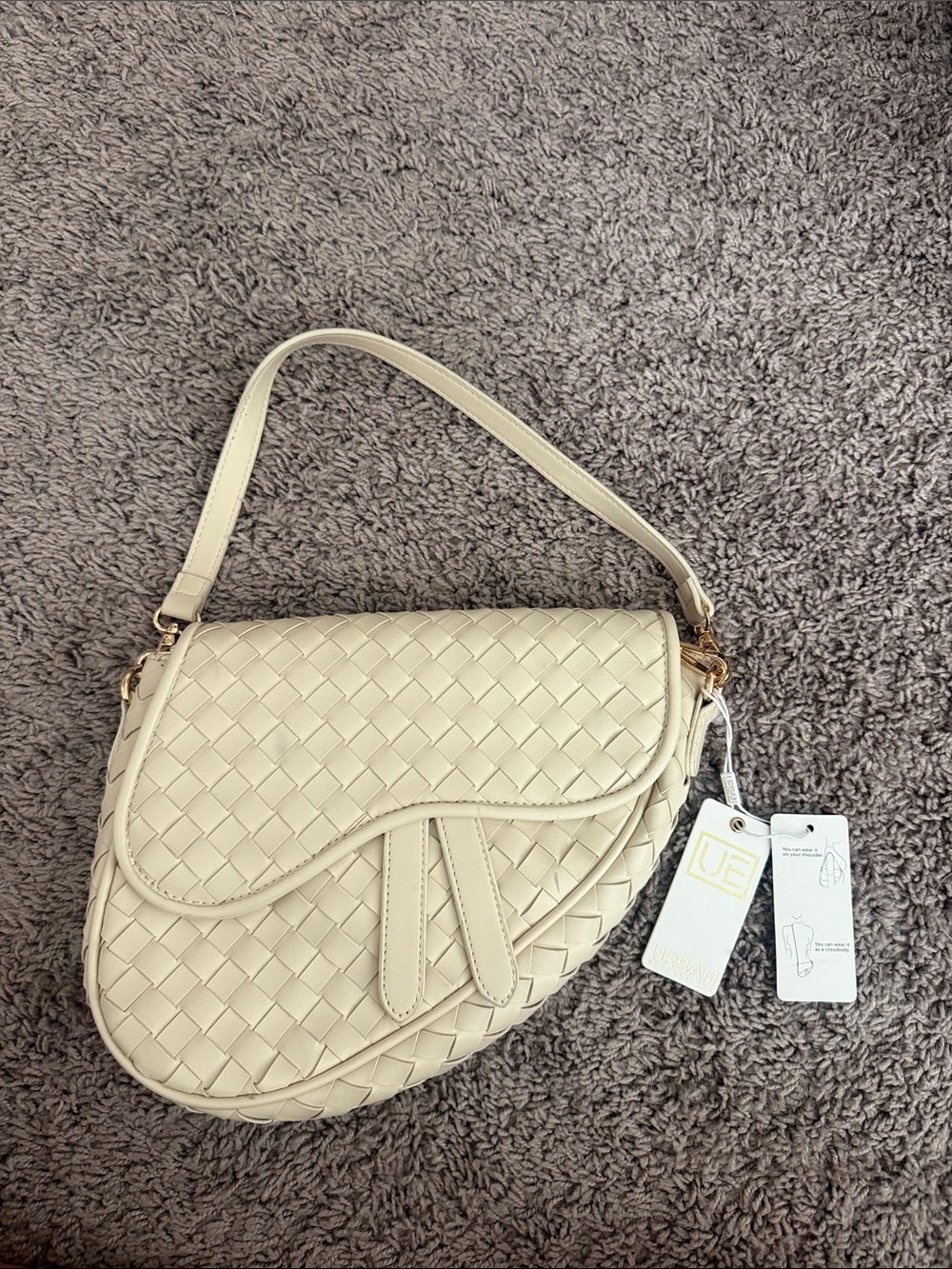 UE Cream Woven Shoulder Bag